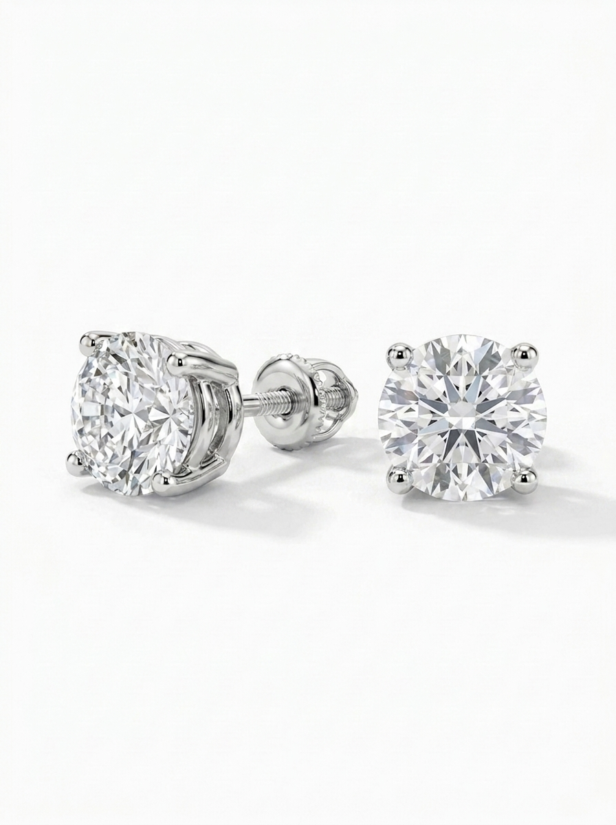 Round Diamond Stud Earrings